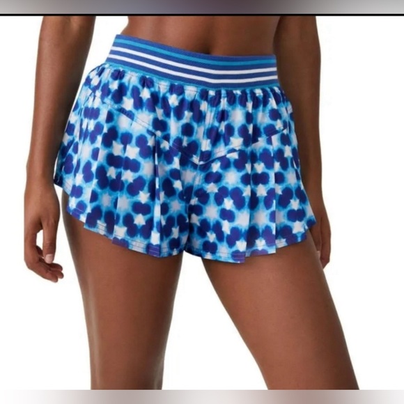 NWT Free People Movement Top Seed Printed Shorts Blue, Med, Top is also listed - Picture 1 of 11